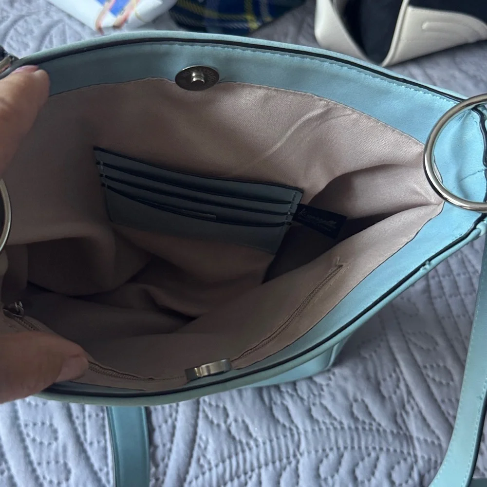 Light Blue Crossbody Shoulder Bag - Picture 3 of 4